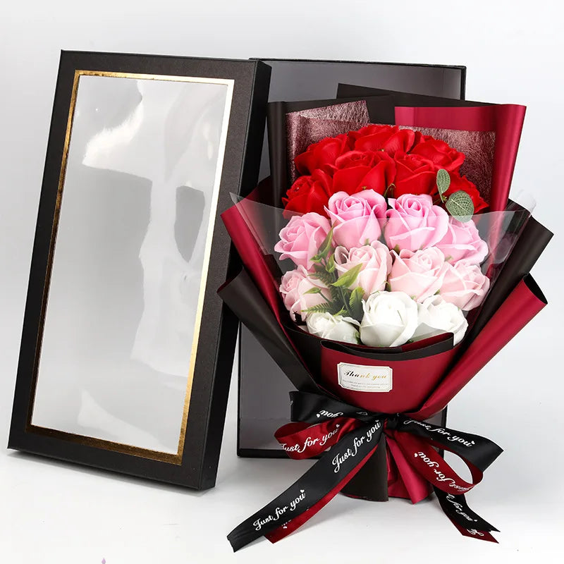 RoosLief zeepbloemen – Duurzaam romantisch boeket met geur en elegantie