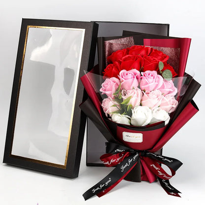 RoosLief zeepbloemen – Duurzaam romantisch boeket met geur en elegantie