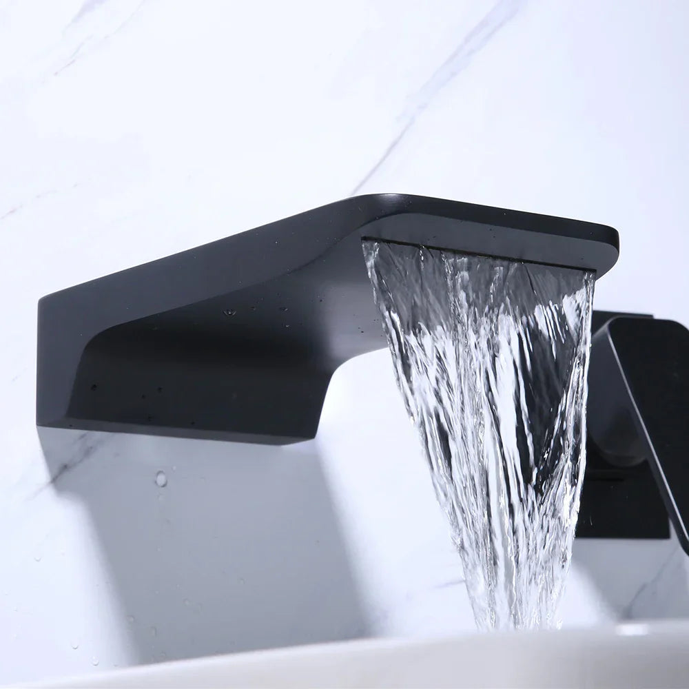 SaniSupreme Biarritz inbouw badmengkraan waterval mat zwart