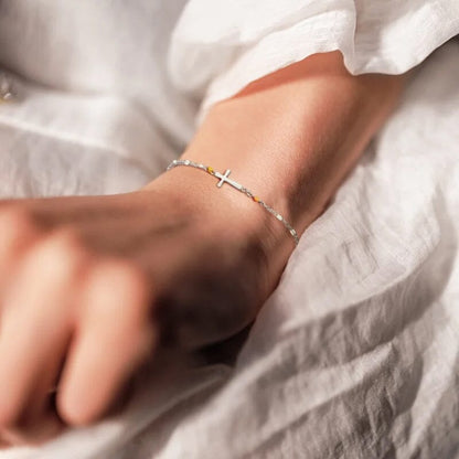 Verstelbare Kruisarmband voor Vriendschap & Geloof – Zilver of Goud – Geschenkdoos Optie