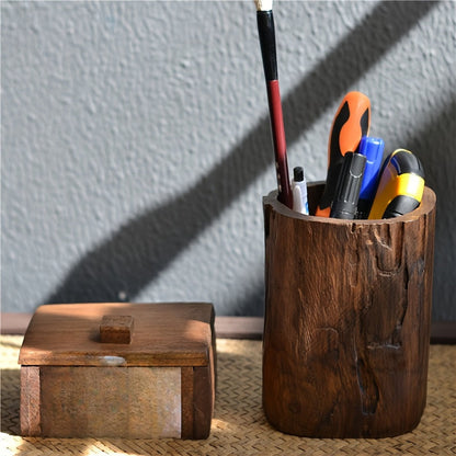 Handgemaakte Houten Pennenhouder – Uniek en Natuurlijke Look