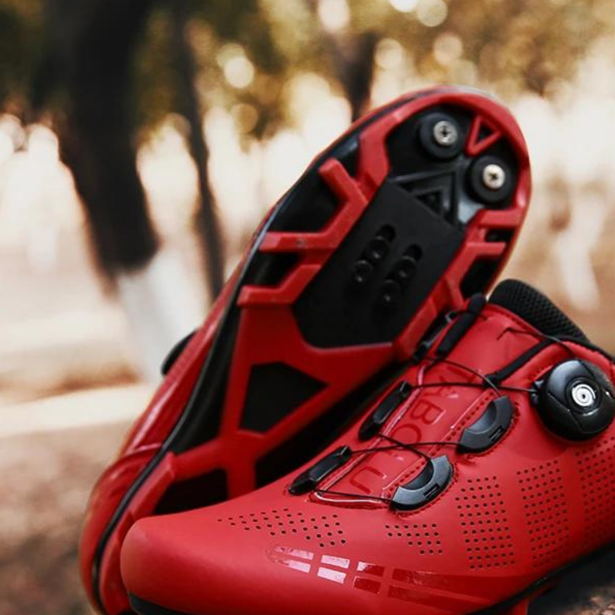 Orthopedische Fietsschoenen VeloFlex – Comfort en Grip voor Elke Rit
