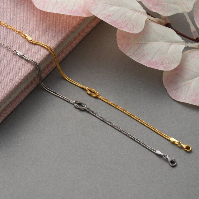 Amour | Minimalistische armband liefdesknoop