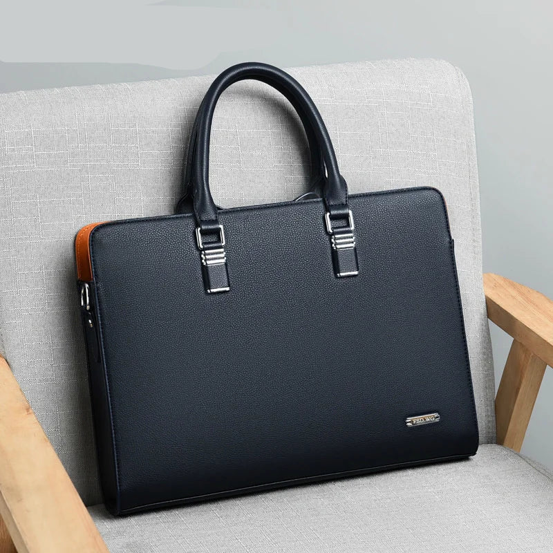 Luxe Leren Laptoptas met Schouderriem en Meerdere Vakken – Geschikt voor 14-15 inch Laptops