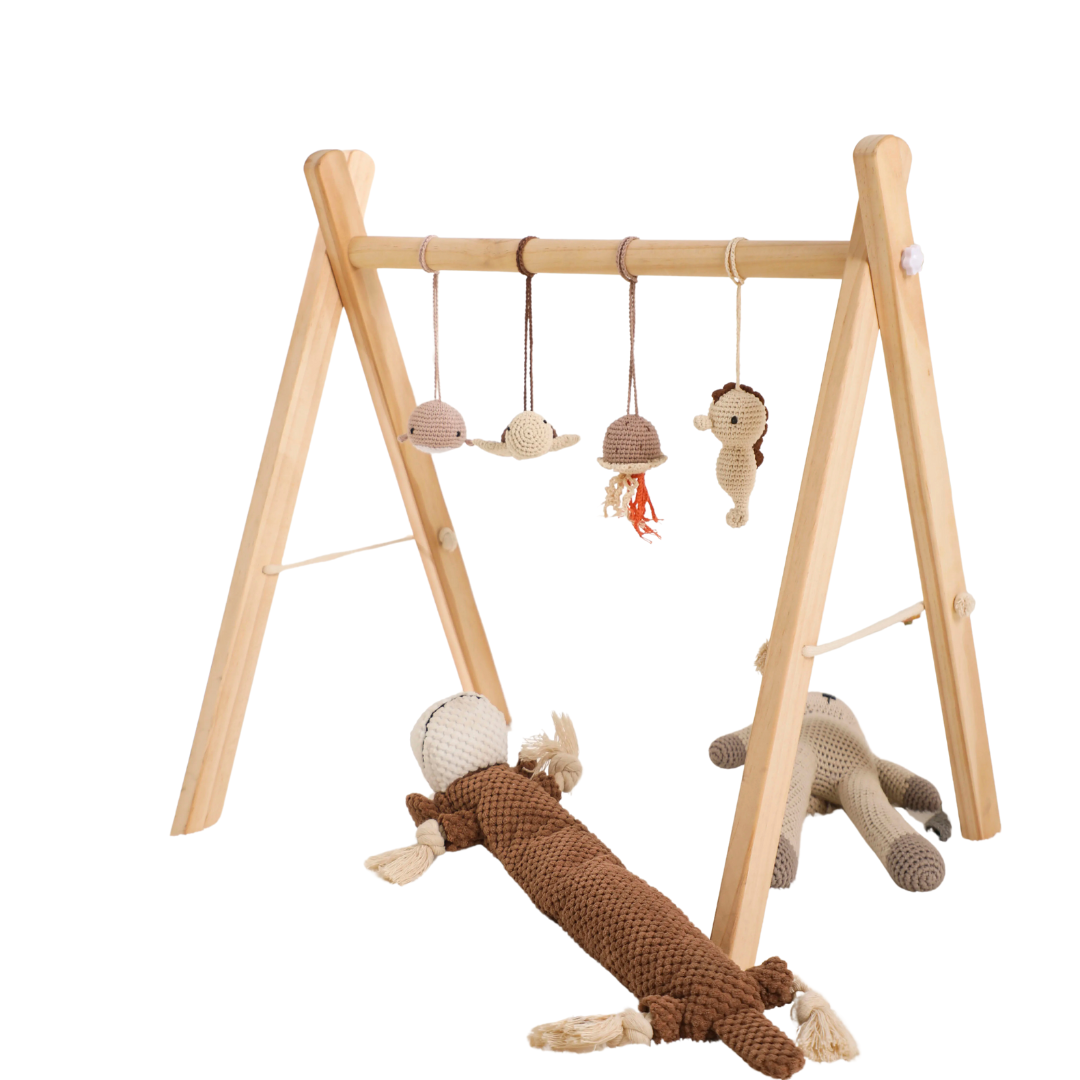Houten Speelgym – Educatief Speelgoed met Dierenrammelaars en Hangers – Veilig Voedselveilig Hout