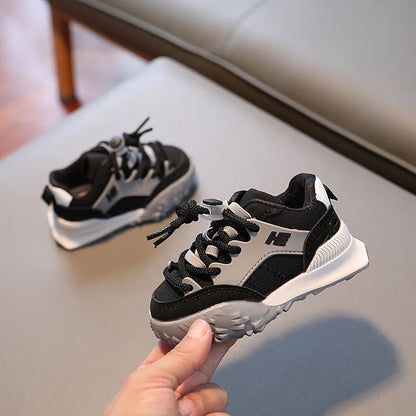 Kinder Sportschoenen – Ademend Katoen en Leer, Klittenbandsluiting voor Comfortabel Speelplezier