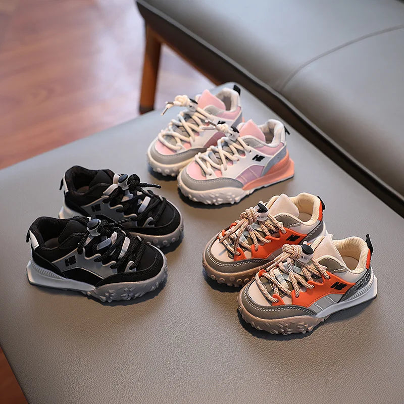 Kinder Sportschoenen – Ademend Katoen en Leer, Klittenbandsluiting voor Comfortabel Speelplezier