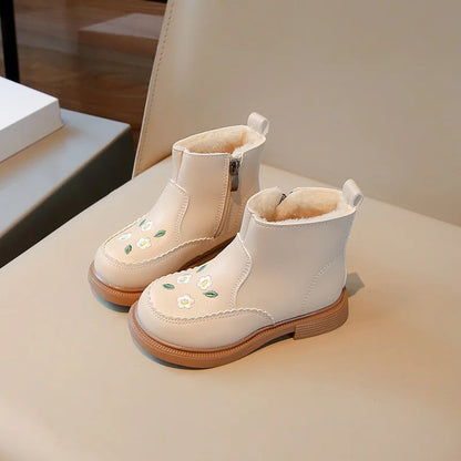 Kinderlaarzen – Warm en Comfortabel, Duurzaam Ontwerp, Antislipzolen – Perfect voor Buitenavonturen