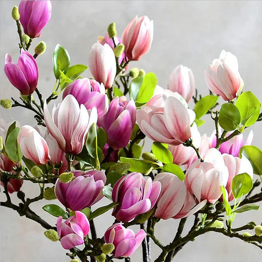 BlijftBloei – Sfeervolle Kunsttak met Realistische Magnolia Bloemen