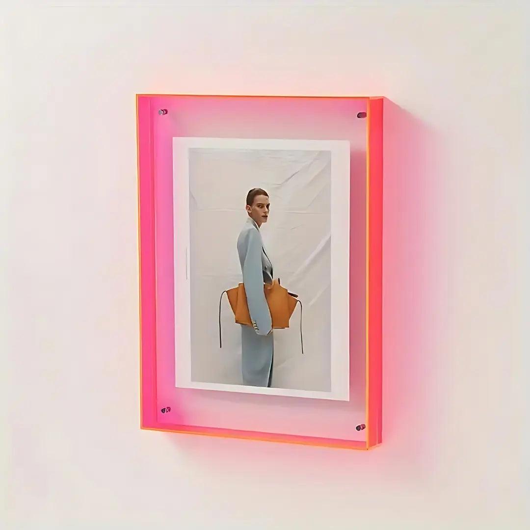 LichtFrame - Neon Fotolijst in Transparant Design