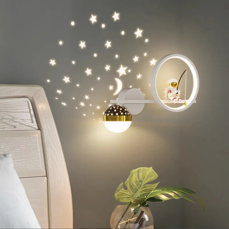 Kinderlamp – Sterrenprojectie wandlamp met zacht LED-licht – Voor baby's en peuters