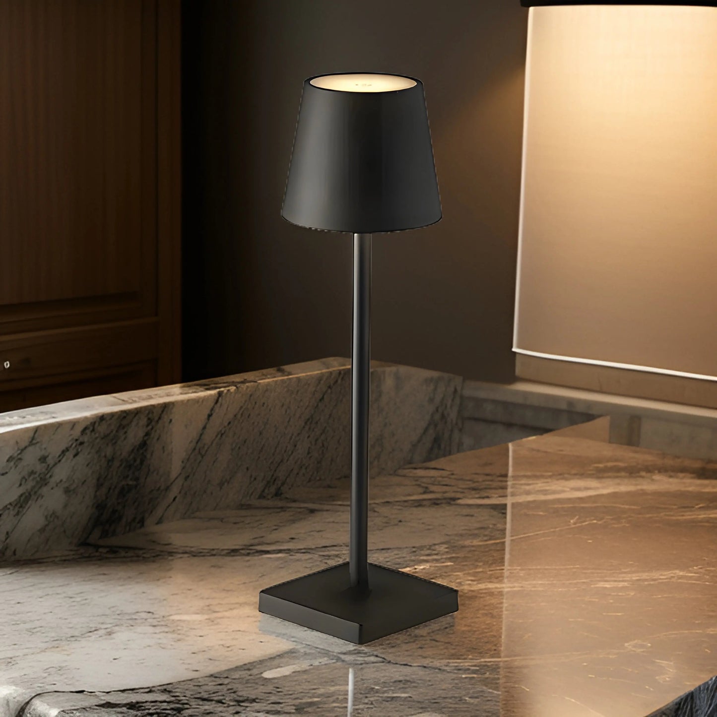 Nordia Light - Multifunctionele draadloze oplaadbare tafellamp