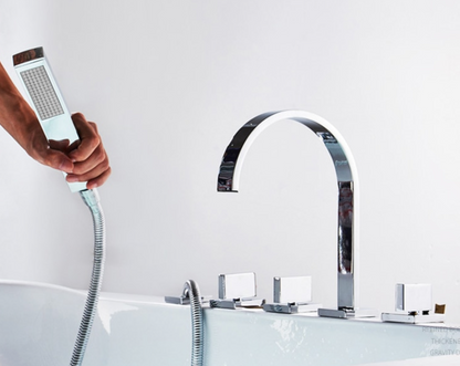 VoordeelPaleis® Badkraan San Marino bad inbouw - opbouw mengkraan model met handdouche mat zwart