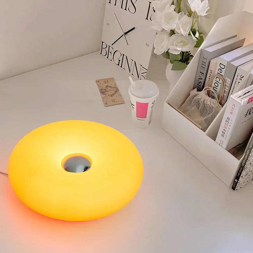 Kleurrijke Touch Tafellamp met USB – RGB Verlichting & Dimbare Helderheid