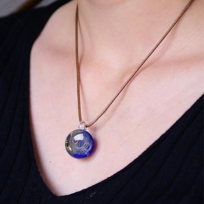 Schitterende Ketting met Handgeblazen Glashanger - Kettinghanger - Heelal - Sterren