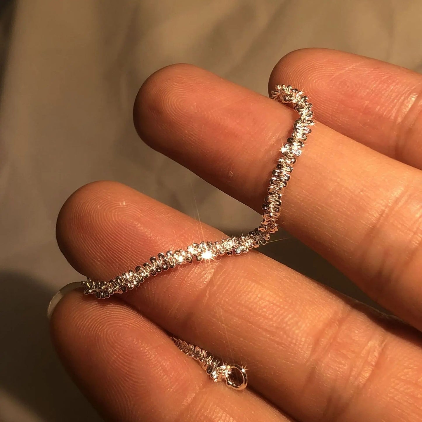 Liquid Zilverarmband – 925 Sterling Zilveren Polsband Geïnspireerd op Water