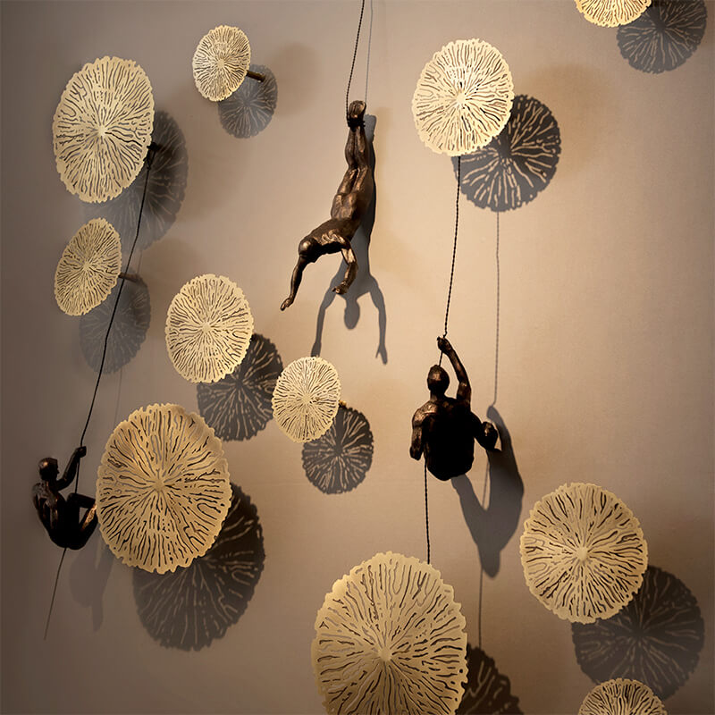 CraftedClimb Klimfiguren Wanddecoratie – Inspirerende Muurkunst van Hars en IJzer