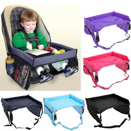 Kindertafel voor in de auto