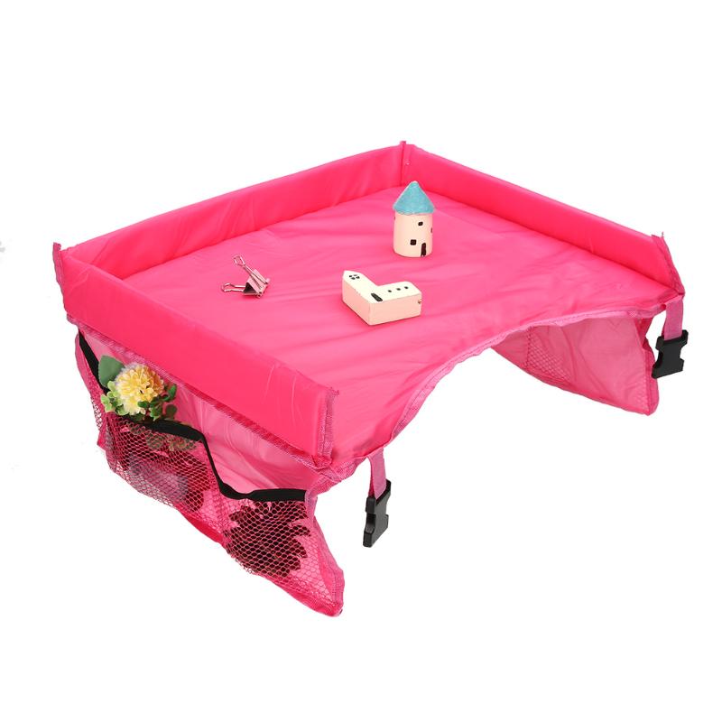 Kindertafel voor in de auto