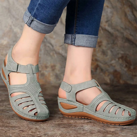 Romeinse Orthopedische Sandalen met Verstelbare Banden